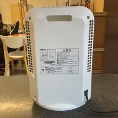 サ2511-308 IRIS OHYAMA 大風量セラミックファンヒーター ACH-M12A-W ホワイト 人感センサー付き 2022年製 通電確認済み 中古美品の画像