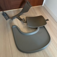 STOKKE ベビーセット　テーブル　TripTrap トレイ　グレー　ストッケの画像