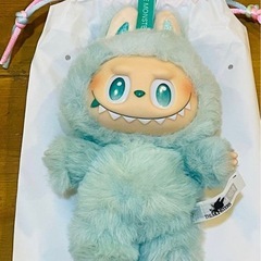 正規品　LABUBU ラブブ エナジー SERENITY セレニティ 緑の画像