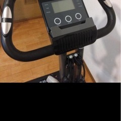 Magic Life フィットネスバイク 折りたたみ機能付き の画像