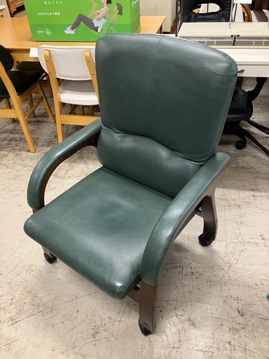 2511-464 冨士ファニチア（株） キャスター付き リクライニングチェア グリーン 中古