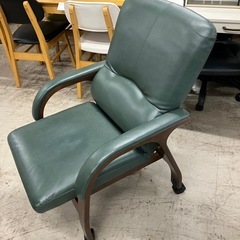 2511-465 冨士ファニチア（株） キャスター付き リクライニングチェア グリーン キズ有り 中古の画像