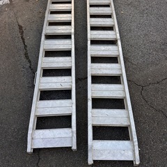 折り畳みアルミの画像