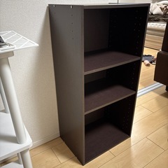 無料　茶色い棚の画像