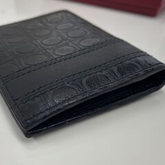 本物 Salvatore Ferragamo カードケース ガンチーニ 66 8737 レザー ブラック カード入れ 名刺入れ フェラガモ 札幌市手稲区の画像