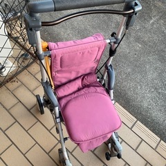 美品です♥︎シルバーカーの画像