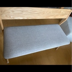 ウニコベンチの画像