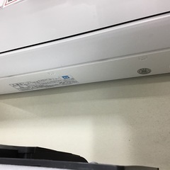 【標準取付工事費込】FUJITSU    2.2kエアコン　2019年製　6〜9畳　リモコン付き　100v 平行　中古品の画像