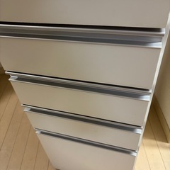 dinos キッチン棚の画像