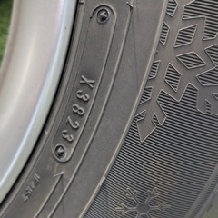 2023年10月製造スタッドレスタイヤ　215/60R16 4本セットの画像