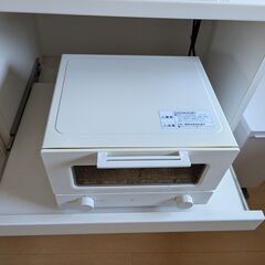 キッチン収納棚 / レンジ台の画像