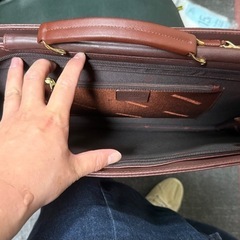 革のハンドバッグの画像
