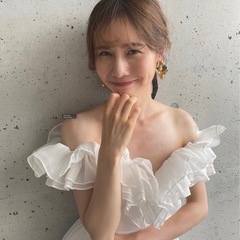 urban blanche ウエディングドレスの画像