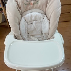 コンビ　ハイローチェア　離乳食　の画像