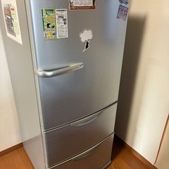 テレビ　洗濯機　冷蔵庫　などなどの画像