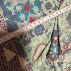 パッチワークデザイン マルチカバーの画像