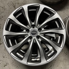 PCD100  17インチ 7Jプリウスの画像