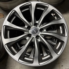 PCD100  17インチ 7Jプリウスの画像