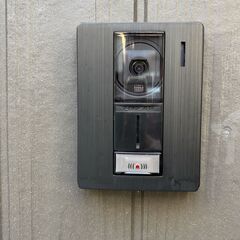 テレビインターフォン　録画機能なし　室内機と室外カメラの画像