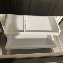 【美品】AQUA 2ドア冷蔵庫 AQR‑20E4(K)（2025年製・ウッドブラック）の画像