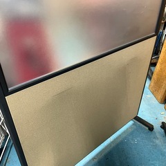 パーテーション　キャスター付の画像