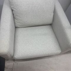 IKEAソファーの画像