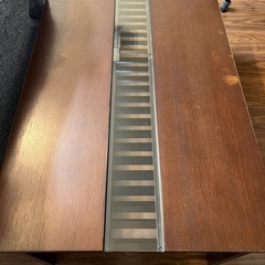 a.flatのクミ・ガラス・ローテーブルの画像