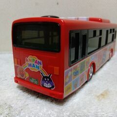 アンパンマン　ロングバスの画像
