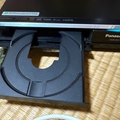 【ジャンク品】パナソニック46インチ　プラズマTV Blu-rayレコーダー　リモコン　B-casカード、各種ケーブル付きの画像