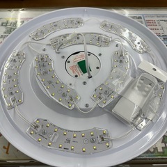 ⭐︎ドリーム荒牧店⭐︎ジモティー割引有⭐︎【クリーニング済み】 KOM 10畳用LEDシーリングライト HLCL-0021の画像