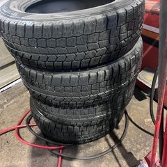 【冬タイヤ4本セット】DUNLOP WINTERMAXX 02 WM02　175/65R15 2021年29週目製 残溝7〜7.5割 冬タイヤ スタッドレスタイヤ 4本セット　中古の画像