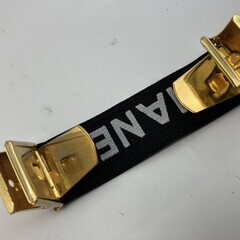 CHANEL シャネル アームバンド ロゴ アームクリップ ゴールド 片側のみ / ゴム破損あり 実用可（保持力弱め）の画像