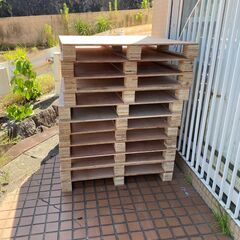 【無料】木パレット差し上げます★引き取りに来ていただける方限定 奈良市帝塚山の画像
