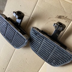 ハーレーダビッドソン  フットステップ　左右セットの画像