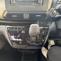 ★エマージェンシーブレーキ★アラウンドビューモニター★アイドリングストップ★プッシュスタート★車検2年付きの画像