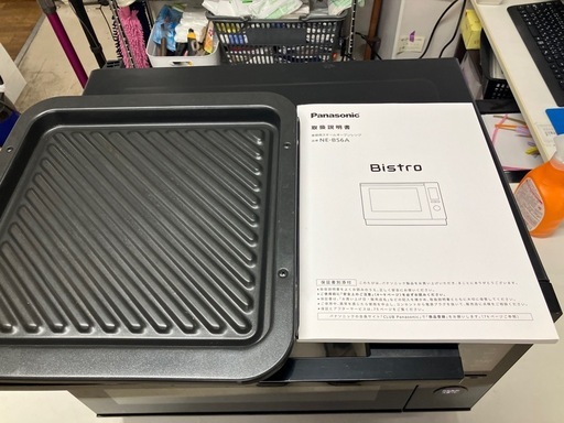 ロ 2511-467 Panasonic スチームオーブンレンジ NE-BS6A-K 2023年製 通電確認済み オーブントレイ・説明書付き 中古