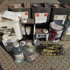 無料 DIYに！防水剤、ペイント缶など多数の画像