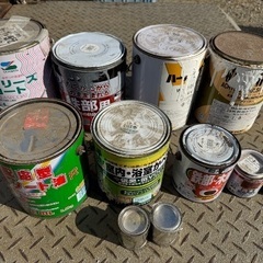 無料 DIYに！防水剤、ペイント缶など多数の画像
