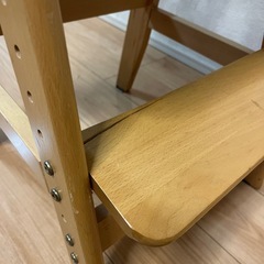 子ども用の椅子の画像