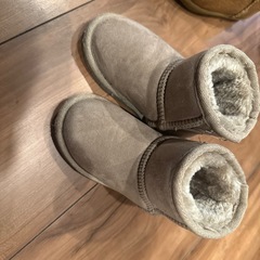 14センチ　ムートンの画像