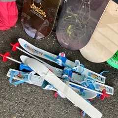 【お話し中】0円❗️スノーボード板 スキーおまとめの画像