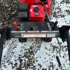 錆び少な目で綺麗です！HONDA除雪機お譲りします！
の画像