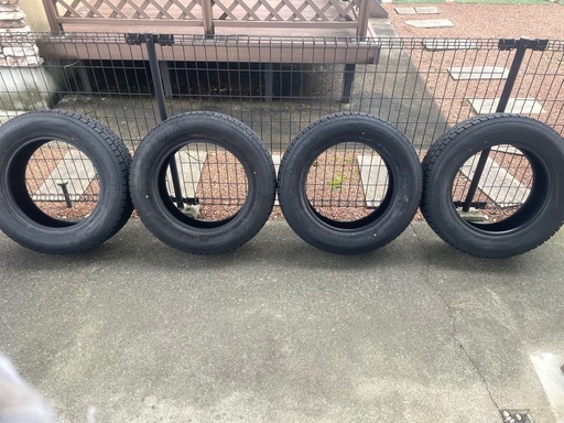 グッドイヤースタッドレスタイヤ 225/65R17 4本