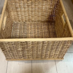 ラタンかごの画像