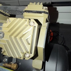 オイルレス 
エアコンプレッサー 36ℓの画像