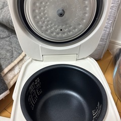 アイリスオーヤマ　炊飯器の画像