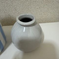 花瓶 2個セットの画像