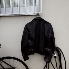 ライダースジャケットの画像