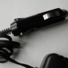 自動車から   AC100V and 5v USB DC/ACインバーターの画像