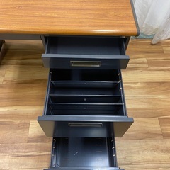 Naiki デスクの画像